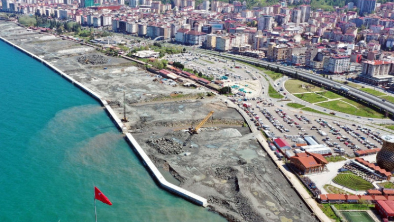 RİZE MİLLET BAHÇESİ’NİN İHALESİ YAPILDI