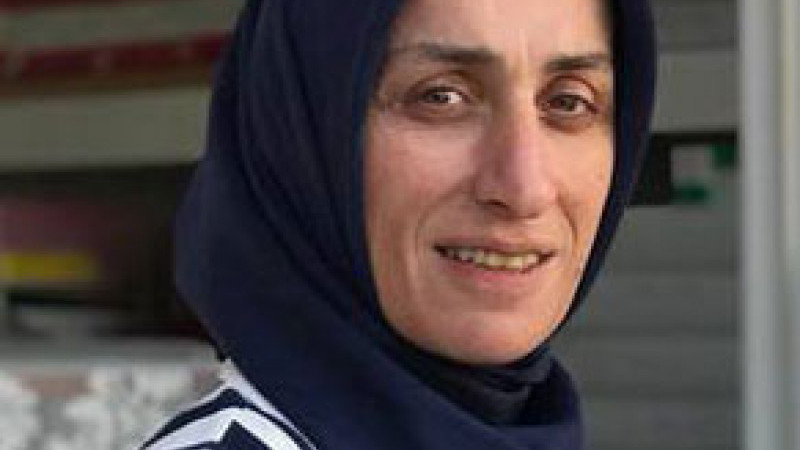 esin bayrak
